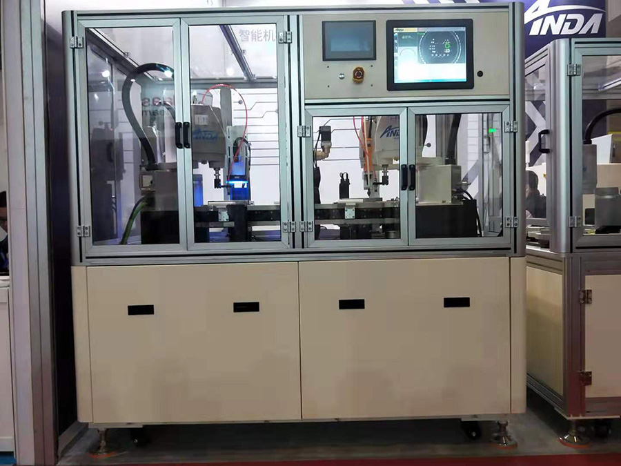 实时 | 28圈中国新机亮相2019大湾区工业博览会